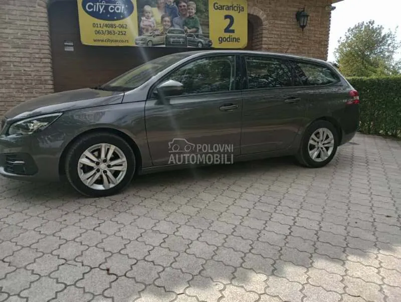 Peugeot 308 2019 photo 2