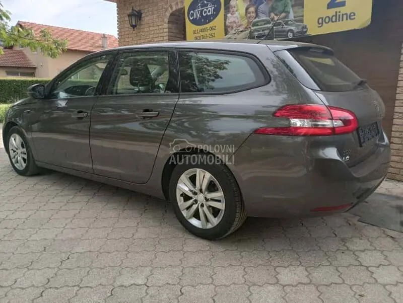 Peugeot 308 2019 photo 3