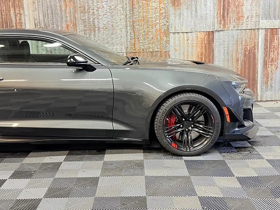Chevrolet Camaro 2017 photo 3