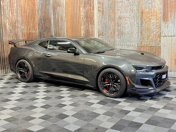 Chevrolet Camaro 2017 photo 2