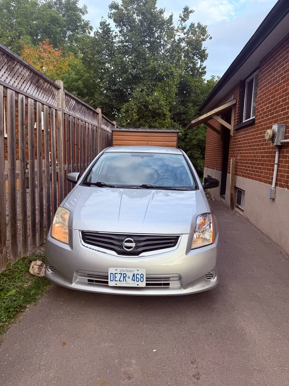 Nissan Sentra 2010 photo 2
