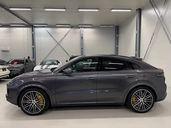 Porsche Cayenne Turbo S 2020 photo 4