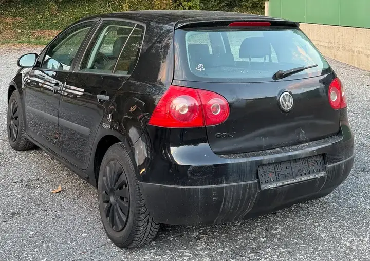 Volkswagen Golf 2004 photo 3
