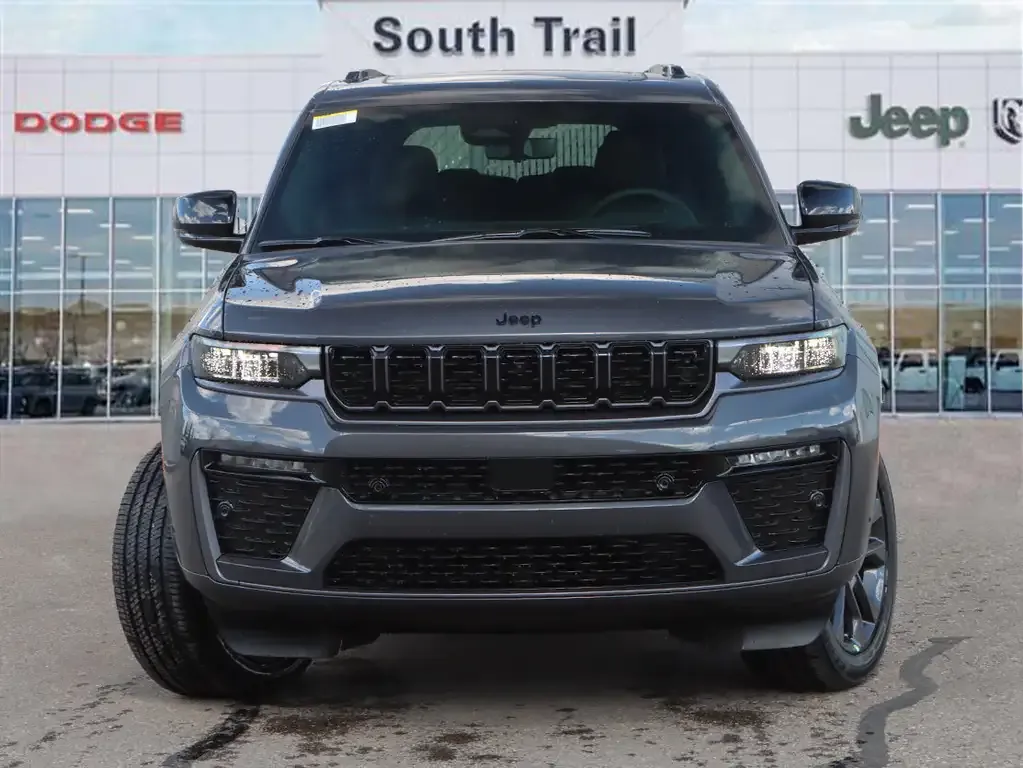 Jeep Grand Cherokee 2026 photo 2