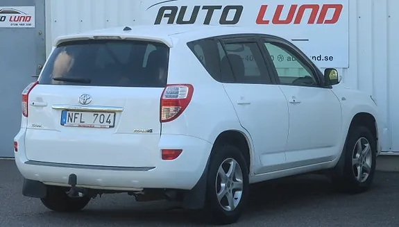 Toyota Rav4 2012 photo 3