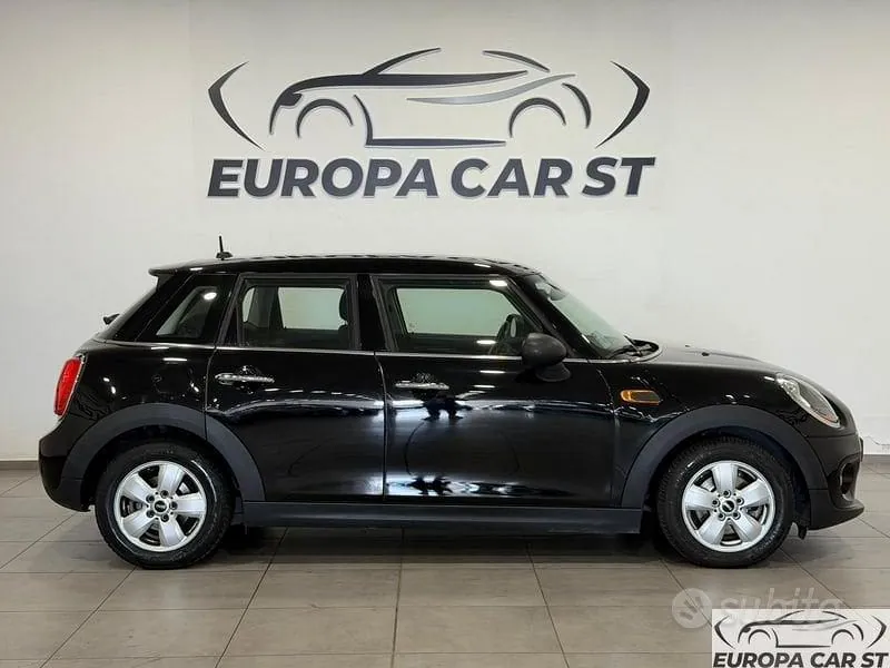 Mini Mini Cabrio 2016 photo 5