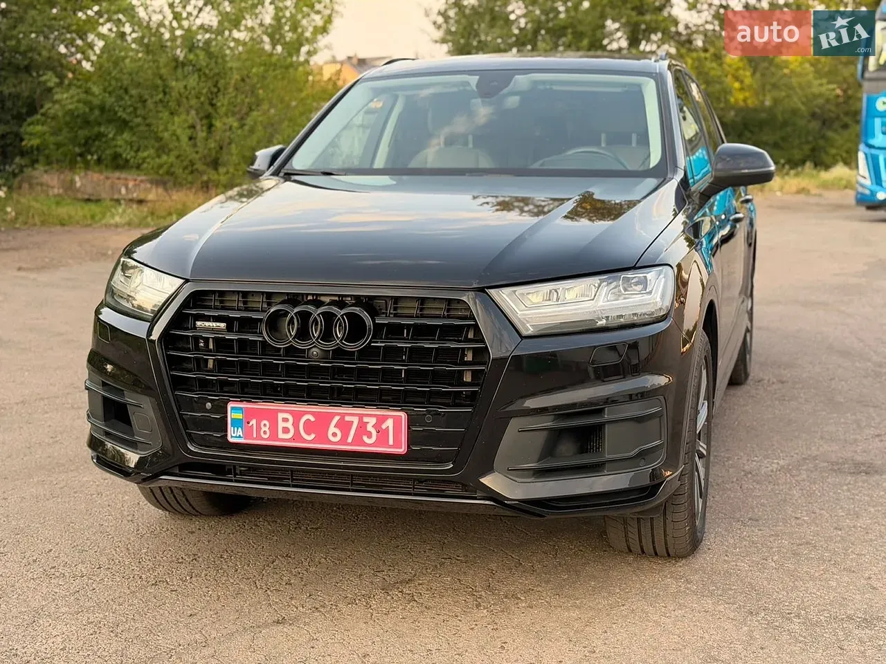 Audi Q7 2017 photo 3