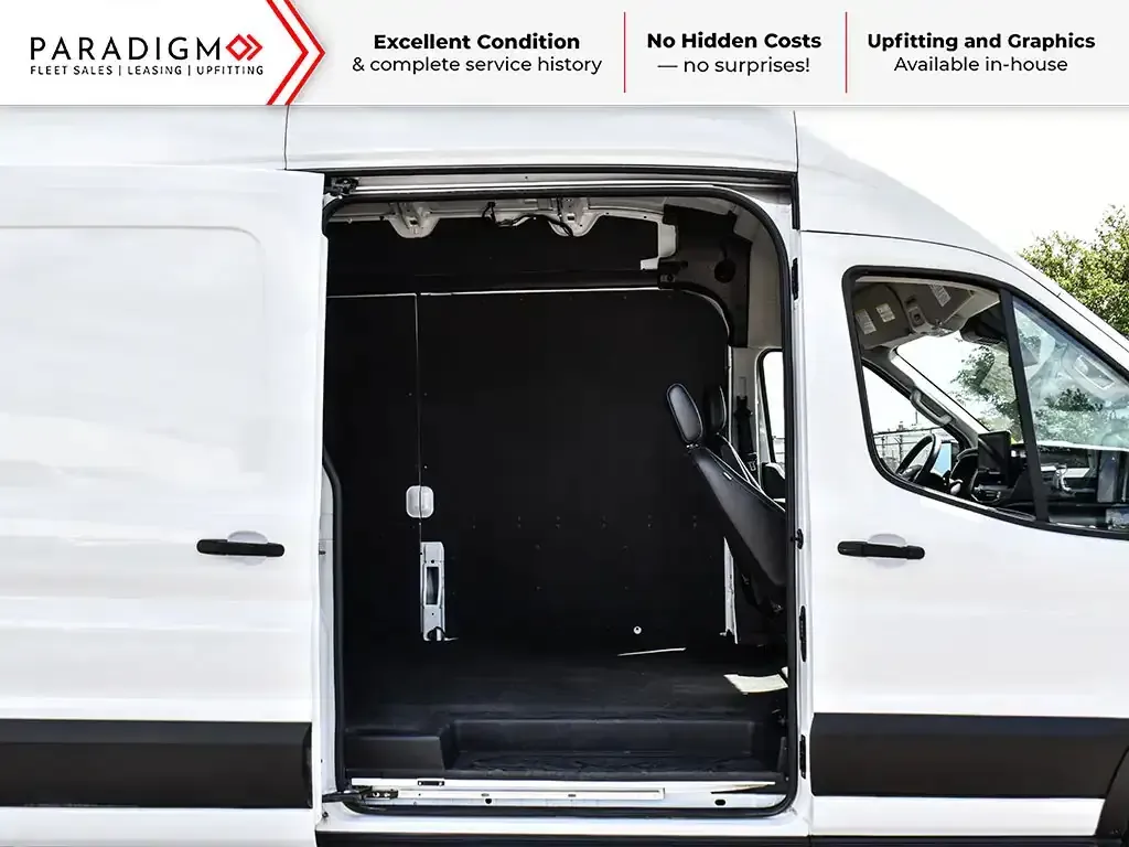 Ford Transit Cargo Van 2026 photo 2