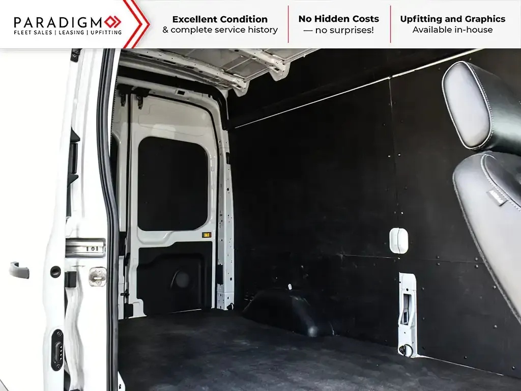 Ford Transit Cargo Van 2026 photo 4