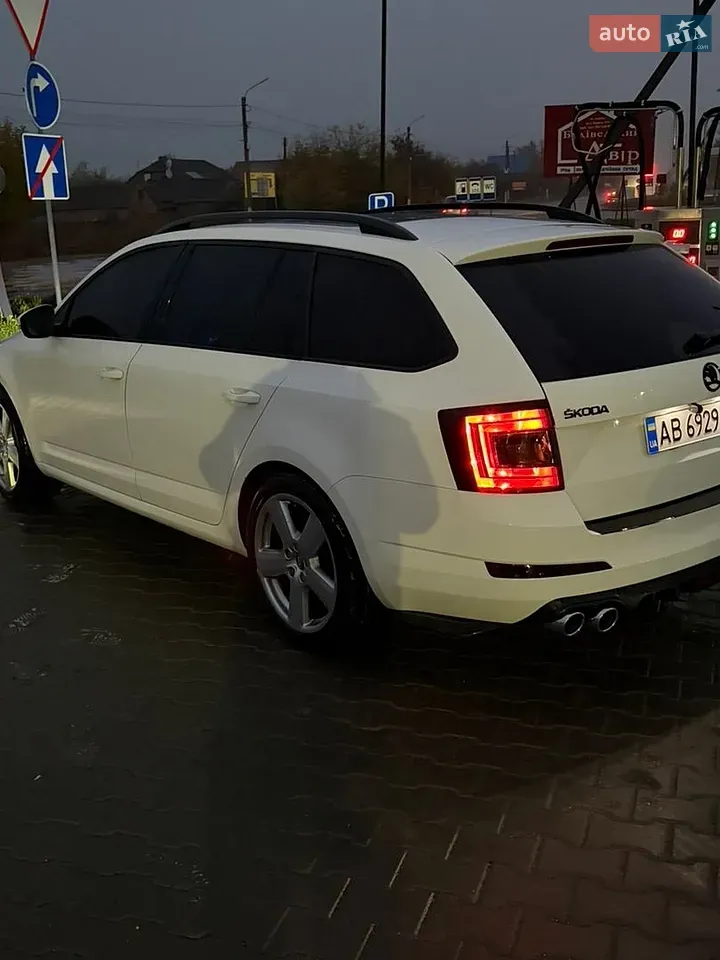 Skoda Octavia 2014 photo 2
