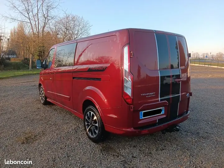 Ford Transit 2022 photo 2