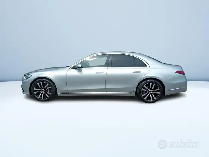 Mercedes-Benz S-Class 2025 photo 4
