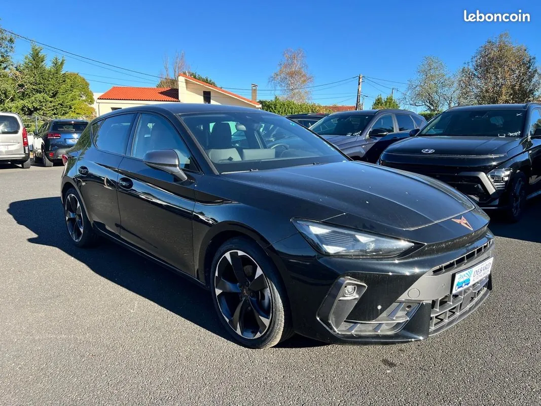 Cupra Leon 2025 photo 2