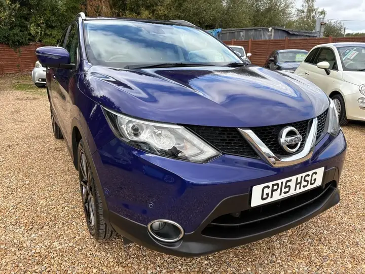 Nissan Qashqai 2015 photo 3