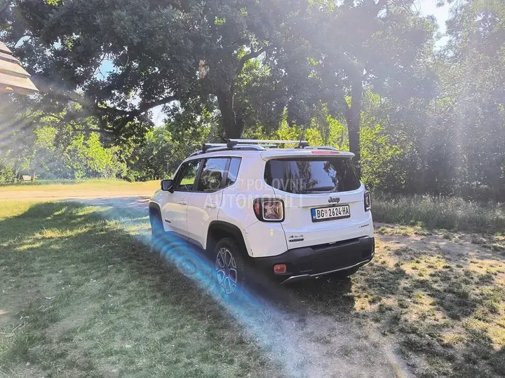 Jeep Renegade 2014 photo 3