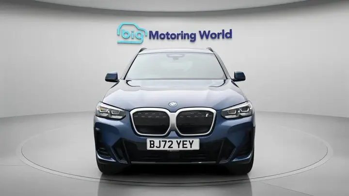 BMW Ix3 2022 photo 3