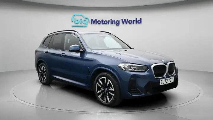 BMW Ix3 2022 photo 2