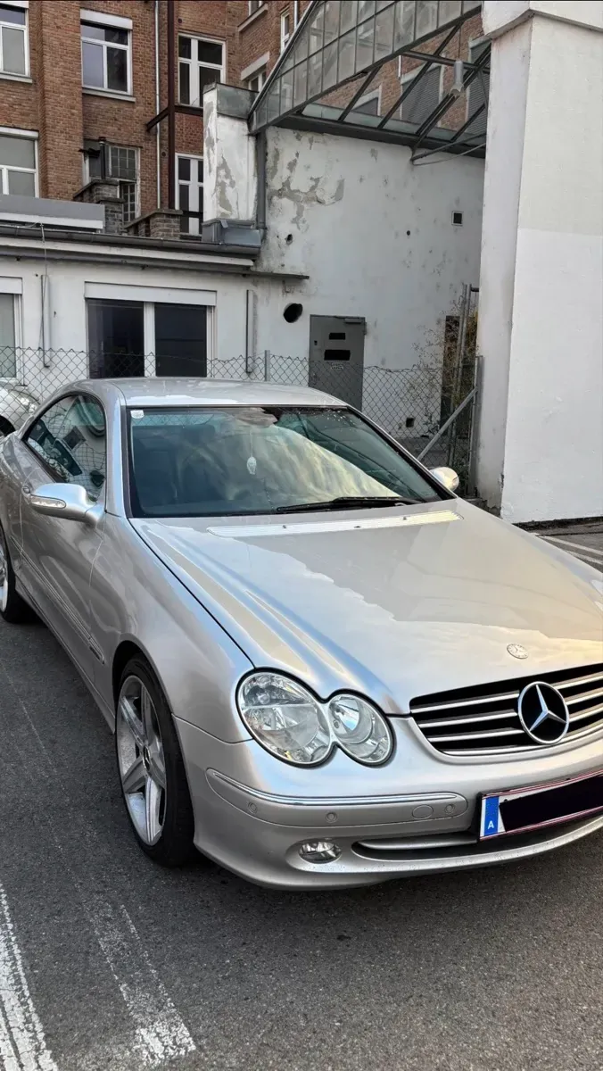 Mercedes-Benz Clk-Class 2006 photo 3