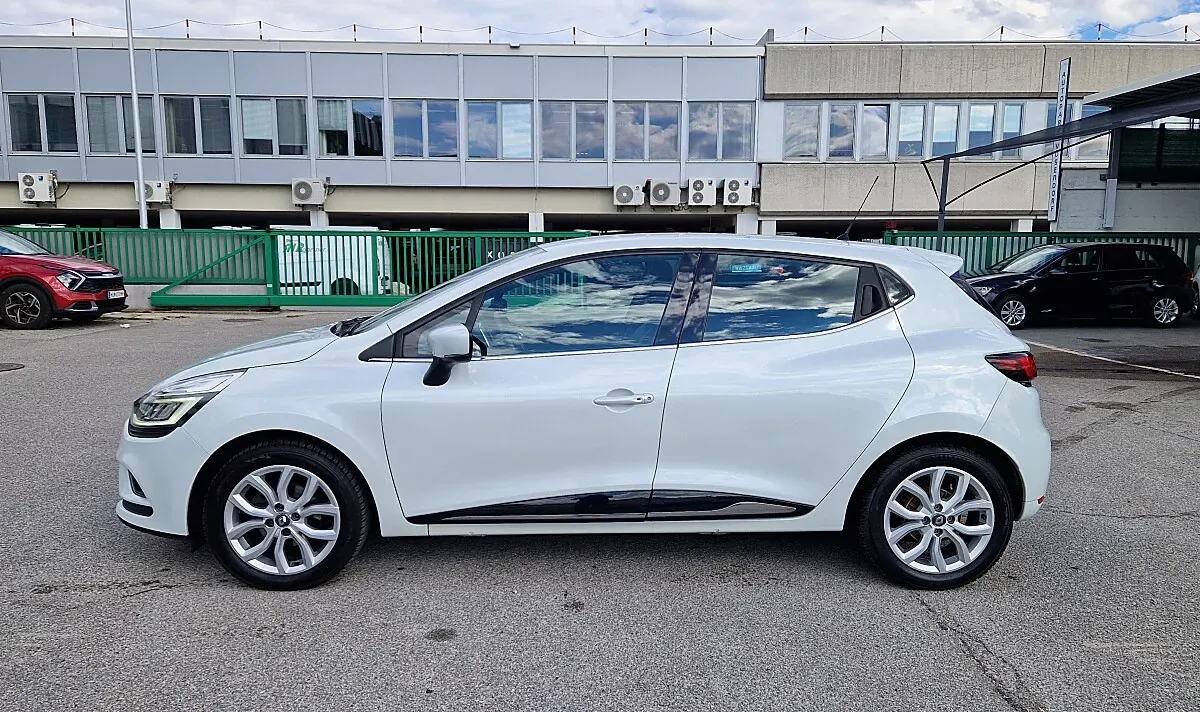 Renault Clio 2019 photo 2