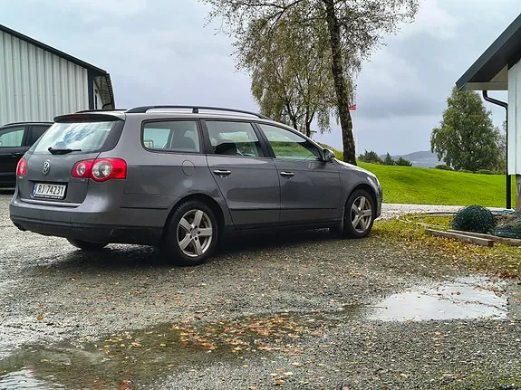 Volkswagen Passat 2008 photo 4