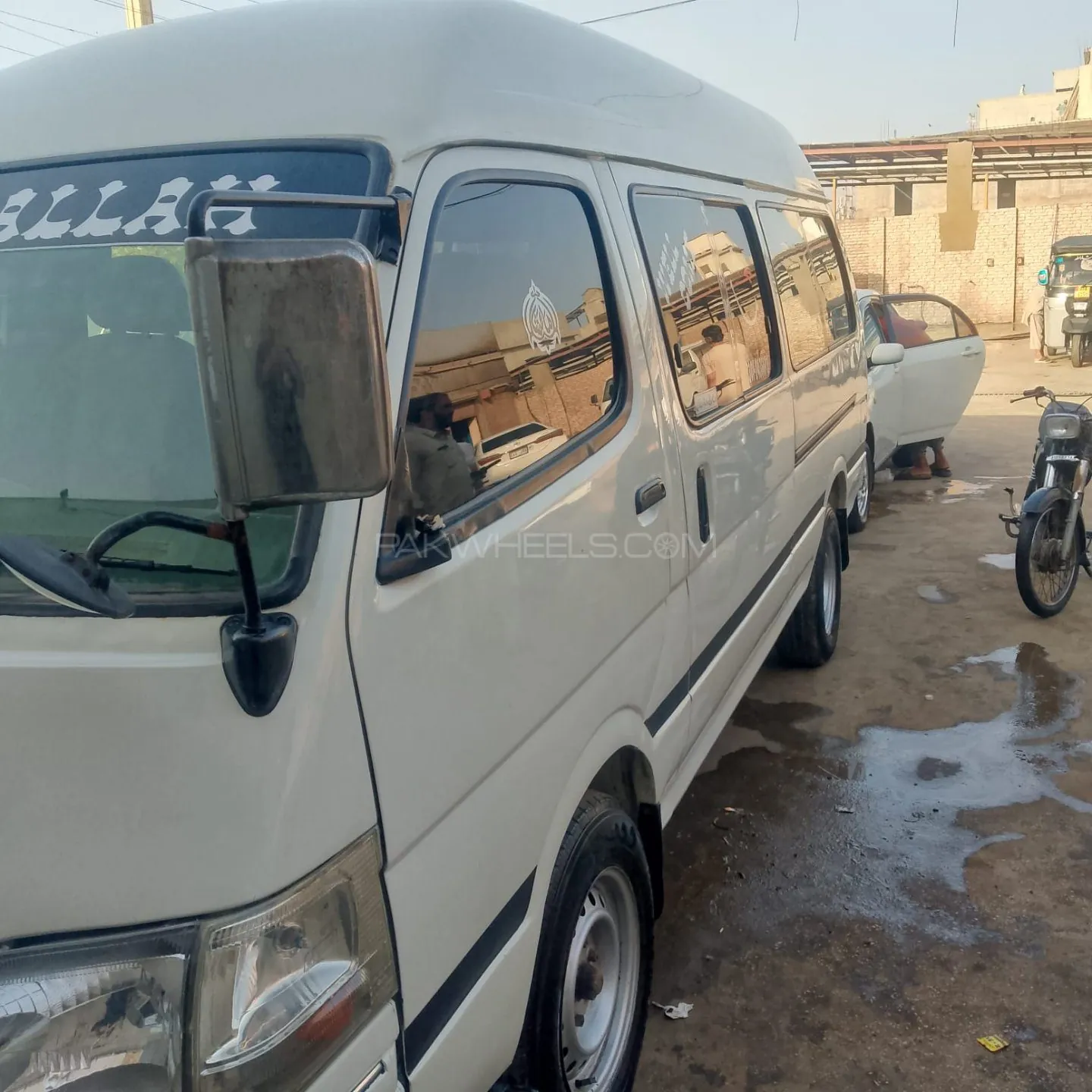 Toyota Hiace