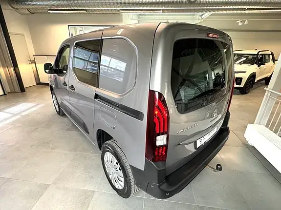 Peugeot Partner 2022 photo 4