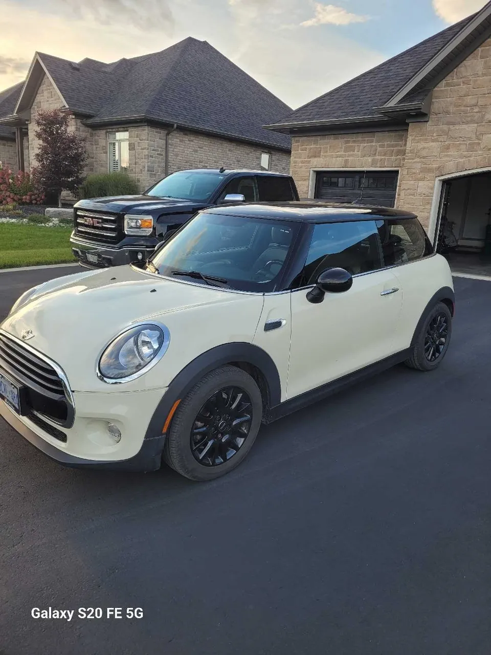 Mini Cooper 2018 photo 2