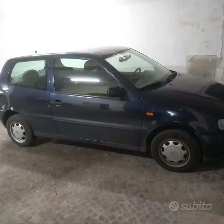 Volkswagen Polo 1996 photo 3
