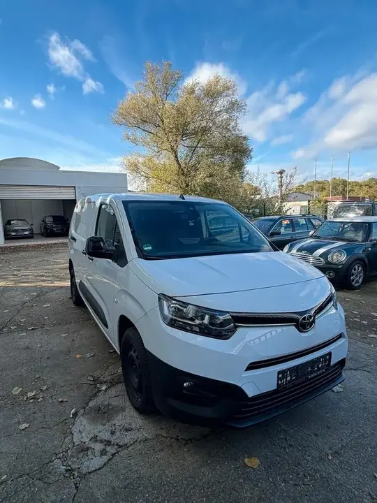 Toyota Proace City