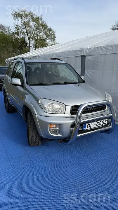 Toyota Rav4 2002 photo 2