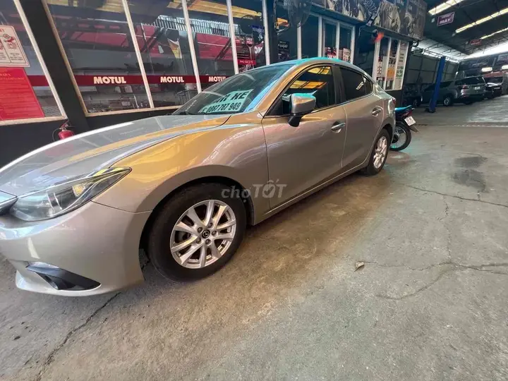 Mazda 3 2015 photo 2