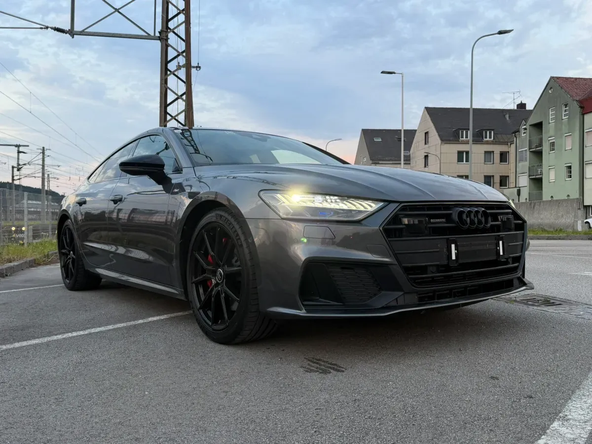 Audi A7 2021 photo 2
