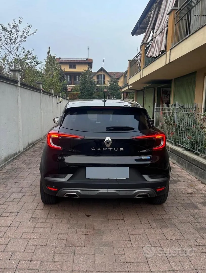 Renault Captur 2022 photo 3