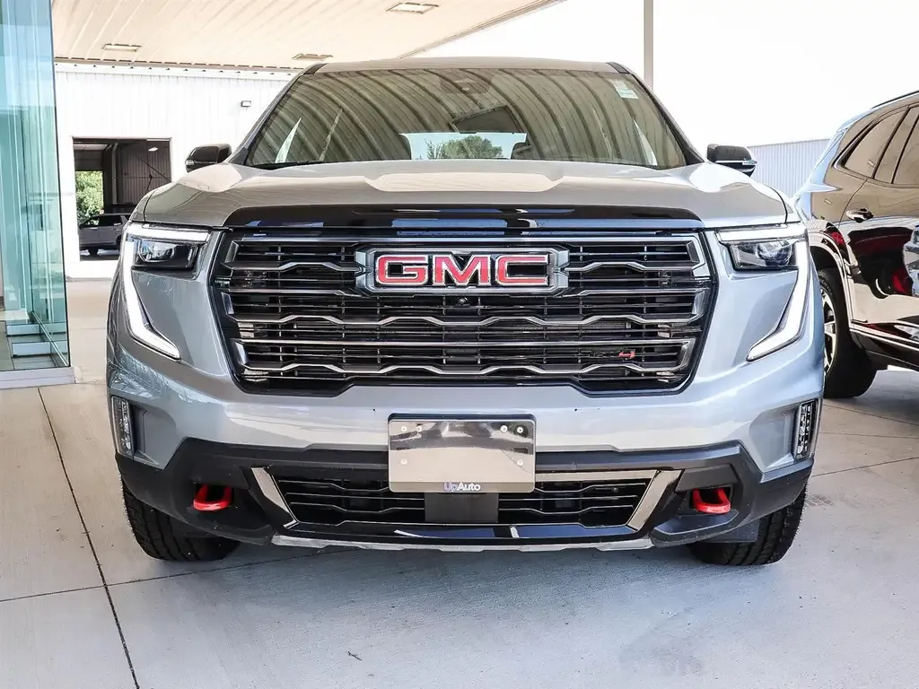 GMC Acadia 2026 photo 2