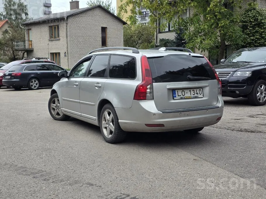 Volvo V50 2008 photo 4