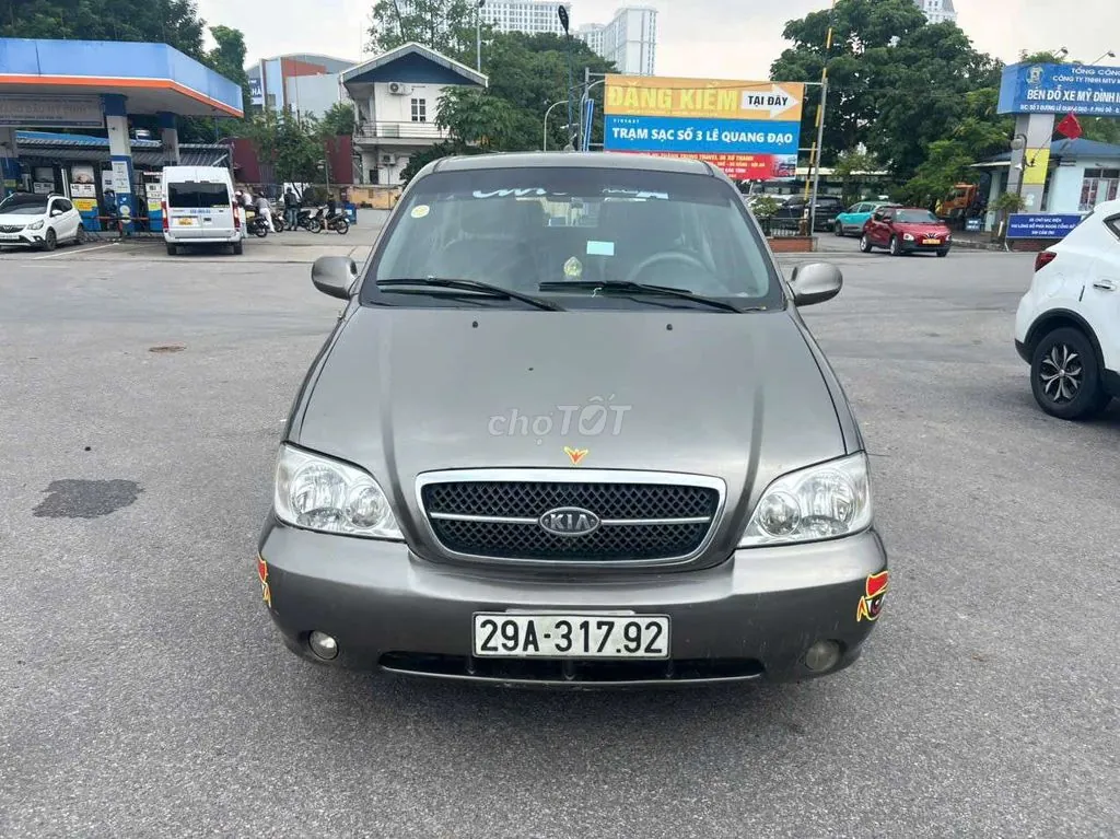 Kia Carnival 2007 photo 2