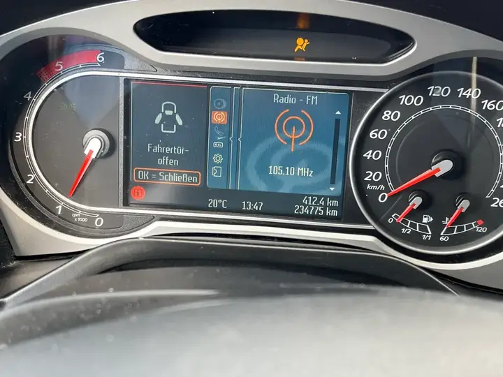 Ford S-Max 2008 photo 2