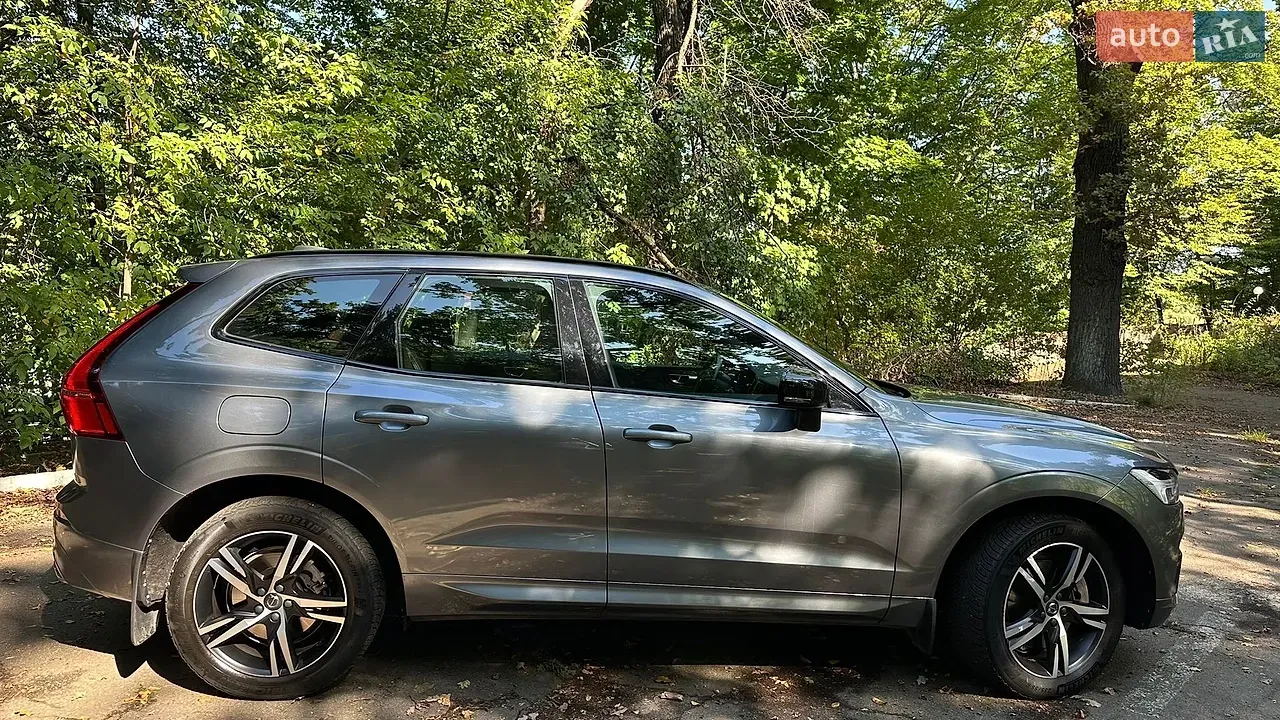 Volvo Xc60 2020 photo 2
