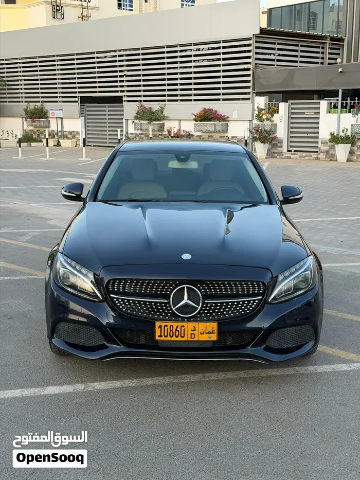 Mercedes-Benz C300 2015 photo 2