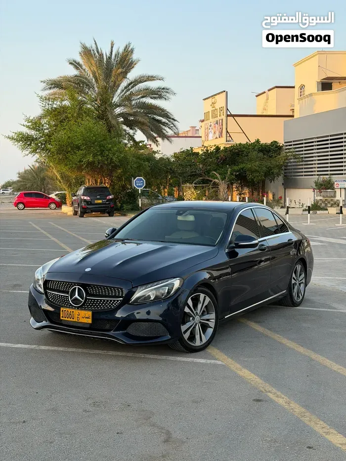 Mercedes-Benz C300