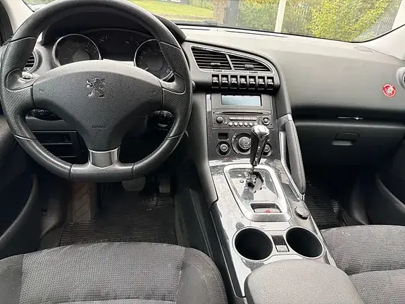 Peugeot 3008 2010 photo 5