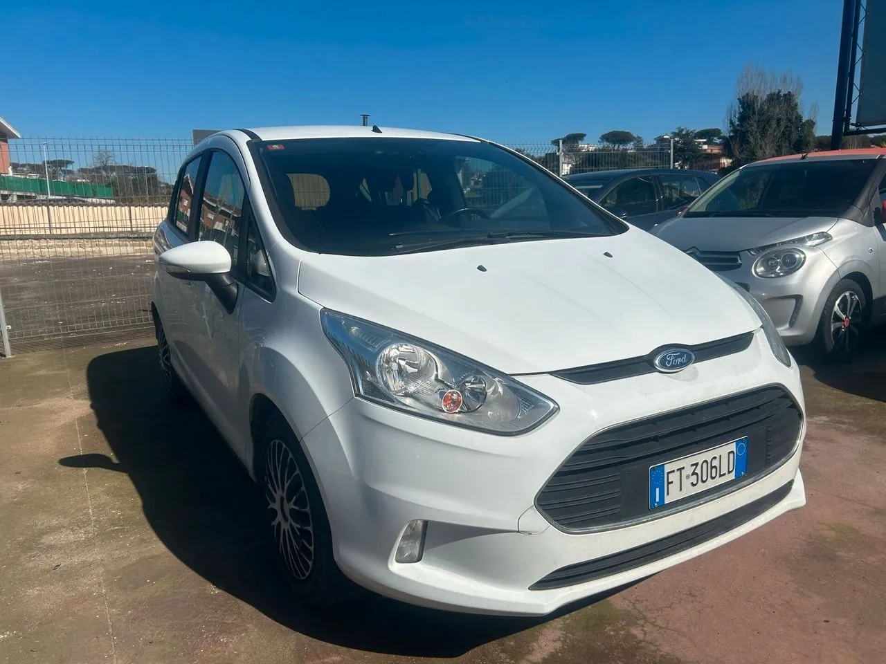 Ford B-Max 2017 photo 2