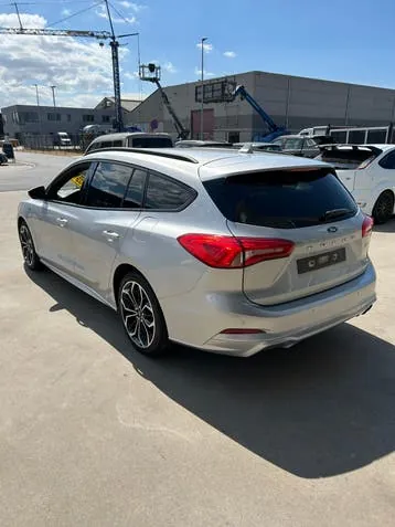 Ford Focus 2019 photo 2