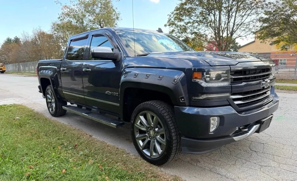 Chevrolet Silverado 1500 2018 photo 3