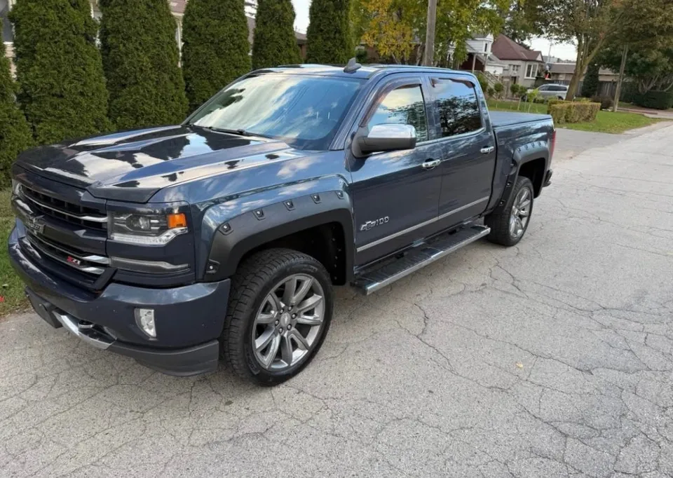 Chevrolet Silverado 1500 2018 photo 2