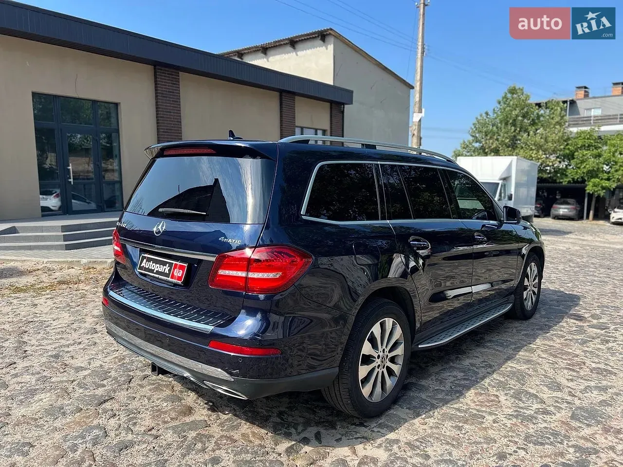Mercedes-Benz Gls-Class 2017 photo 5