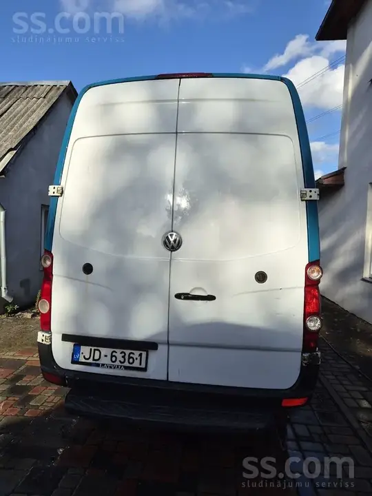 Volkswagen Crafter 2010 photo 2