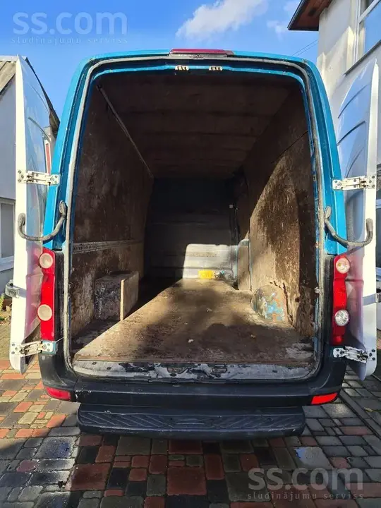 Volkswagen Crafter 2010 photo 5