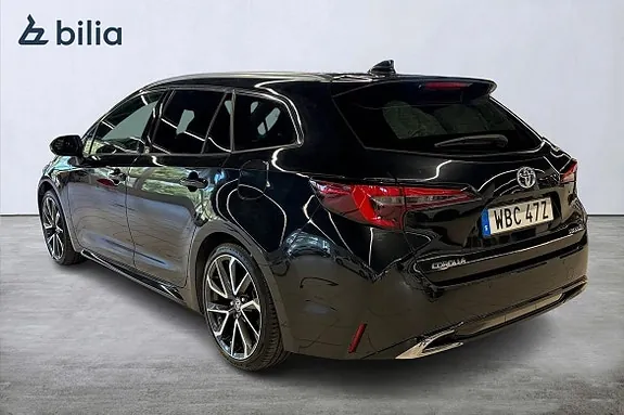 Toyota Corolla 2023 photo 2