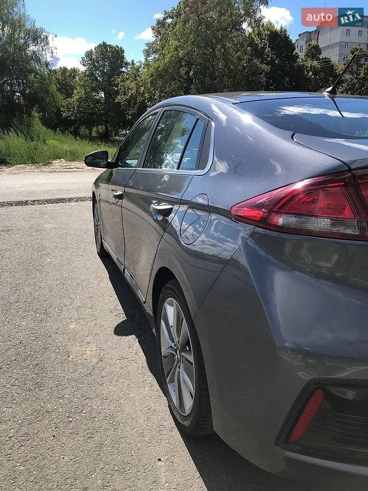 Hyundai Ioniq 2017 photo 3